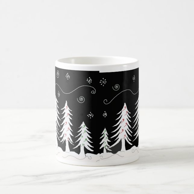 Taza De Café Diseño de árbol de Navidad en blanco y negro (Centro)