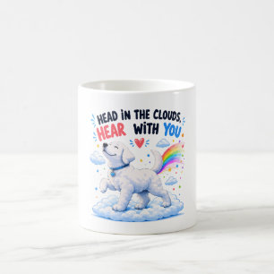 Taza De Café Diseño de perro lindo con la cabeza en las nubes