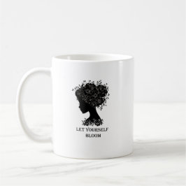 Taza De Café Diseño elegante de silueta floral en blanco y negr