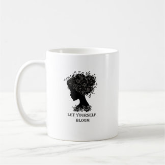 Taza De Café Diseño elegante de silueta floral en blanco y negr