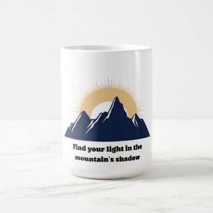 Taza De Café Diseño minimalista de montaña y explosión de sol
