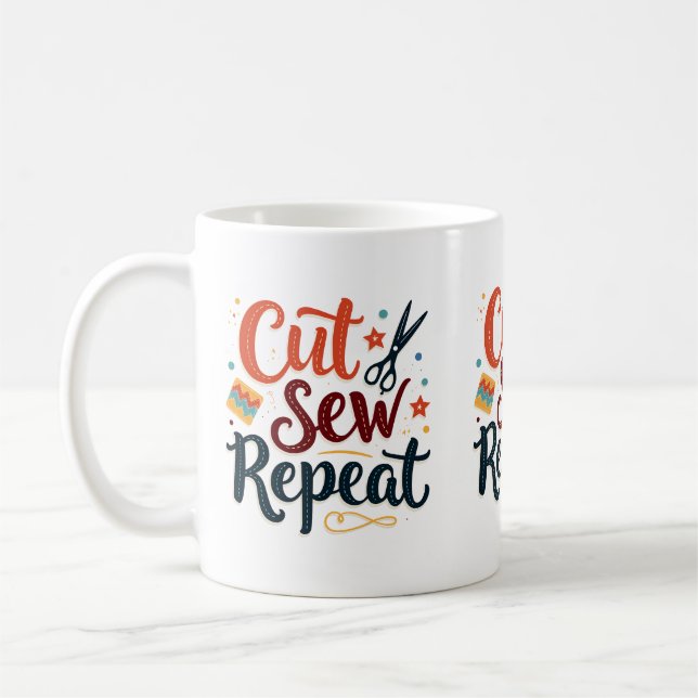 Taza De Café Diseño retro "Cut Sew Repetir" de inclinación (Izquierda)