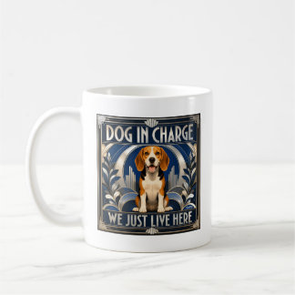 Taza de café divertida con perro Beagle que dirige