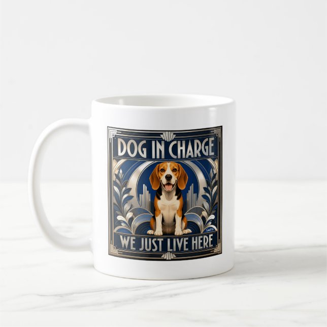 Taza de café divertida con perro Beagle que dirige (Izquierda)