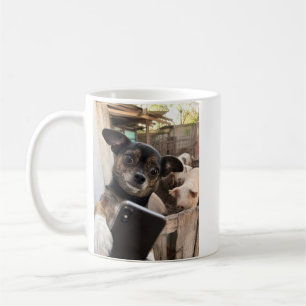 Taza de café divertida de granja de selfie de Chih