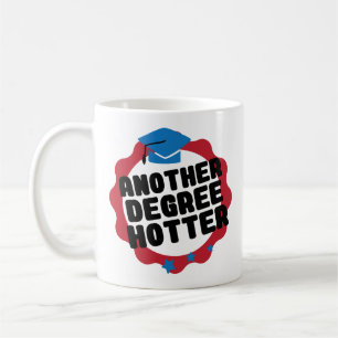 Taza de café divertida del regalo de la graduación