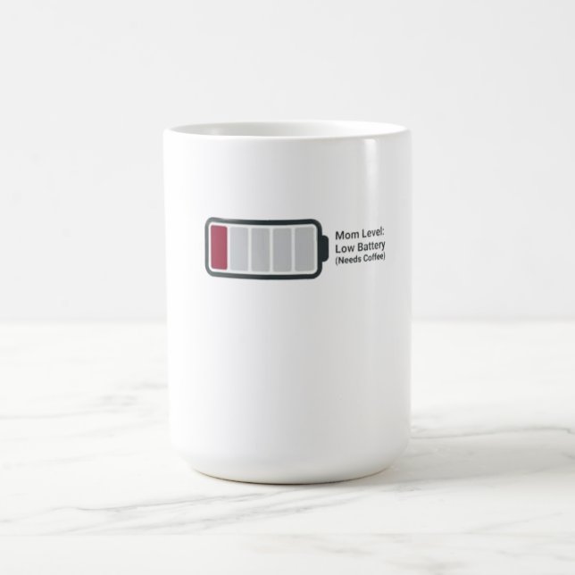 Taza de café divertida "Nivel de mamá: Batería baj (Centro)