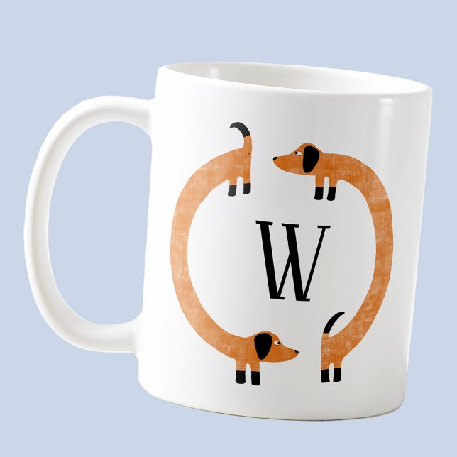 Taza De Café Divertido Monograma de perros Dachshund Sausage (Fun Dachshund Wiener Sausage Dog personalized monogram initial coffee mug)
