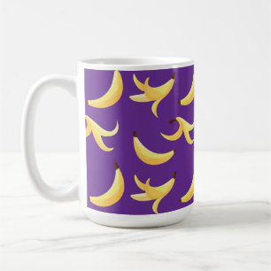 Taza De Café Divertido patrón de plátano amarillo retro editabl