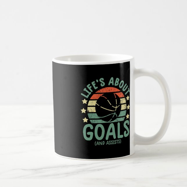 Taza De Café Divertidos chicos de baloncesto levantan sobre gol (Derecha)