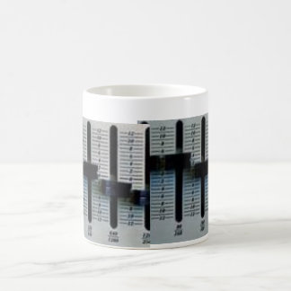 TAZA DE CAFÉ DJ CHRIS DIABLO "TAZA MEZCLADORA"