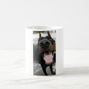 Taza De Café Doberman divertido