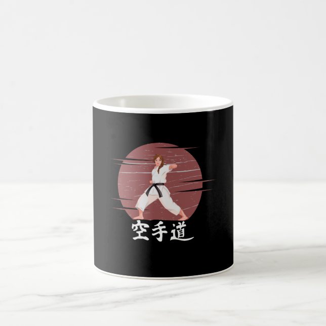 Taza De Café Dojo de artista marcial del Chica Karate (Centro)