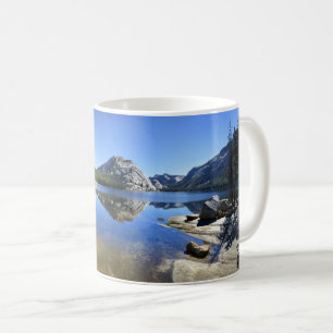 Taza De Café Domo polar sobre el lago Tenaya - Yosemite