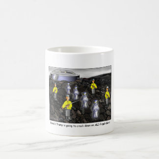 Taza De Café Donald Trump se agrieta abajo en todos los