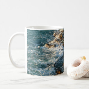 Taza De Café Donde el océano se encuentra con las rocas