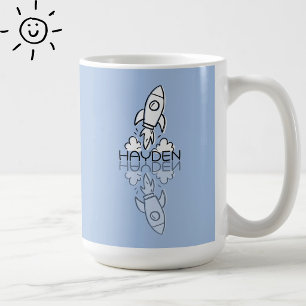 Taza De Café Doodle de cohete azul lindo con nombre personaliza