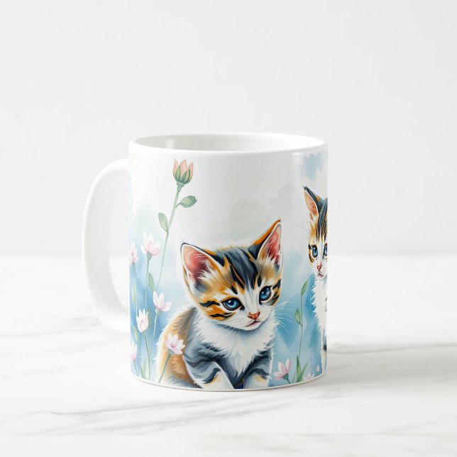 Taza De Café Dos gatitos en un jardín floral (Anverso izquierdo)