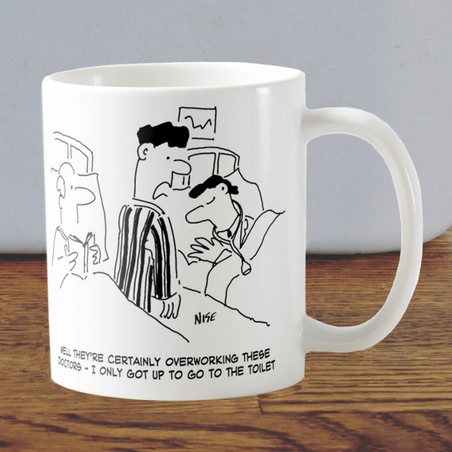 Taza De Café Dos jóvenes Personalizados Médicas (Subido por el creador)