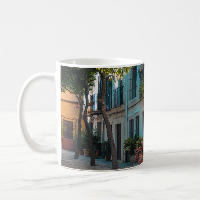 Taza De Café Dos mesas marrones afuera (Izquierda)