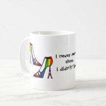 Dos pares de Makethink Shoes Mug
