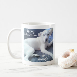 Taza De Café Dulce Perro Blanco Pacífico Sentado Con Papá