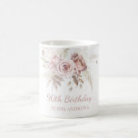 Taza De Café Dusty Pink Rose Rubor 90th Birthday Party Gift<br><div class="desc">Dusty Pink Rose Rubor 90th Birthday Party Gift Coffee Mug Ver colección coincidente en Nicho y nido Store</div>