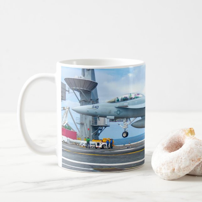 TAZA DE CAFÉ EA-18G GROWLER (Con donut)