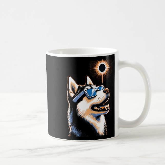 Taza De Café Eclipse solar de arte Perro Husky Usando anteojos  (Derecha)