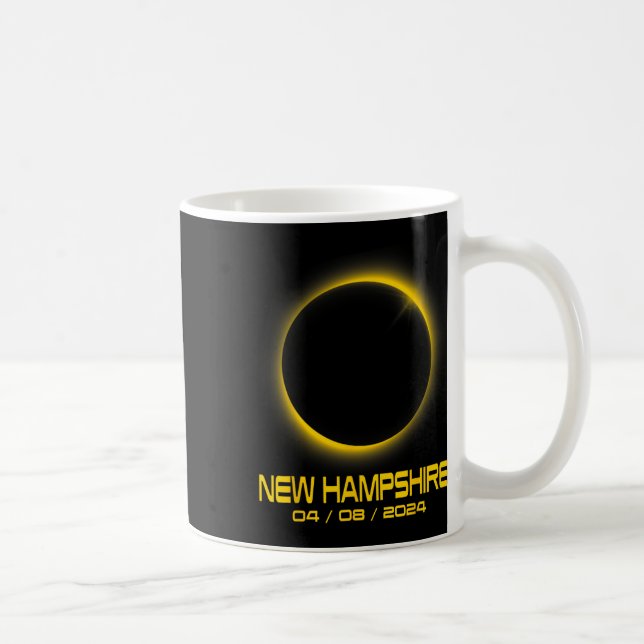 Taza De Café Eclipse solar total de Hampshire Nh 2024 (Derecha)