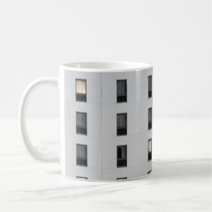Taza De Café Edificio de hormigón blanco y negro