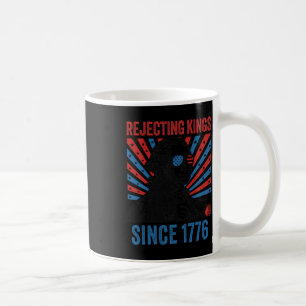 Taza De Café Ee.Uu. Rechaza A Los Reyes Desde El Equipamiento D
