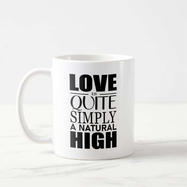 Taza De Café El amor es simplemente un rasgo natural (Izquierda)