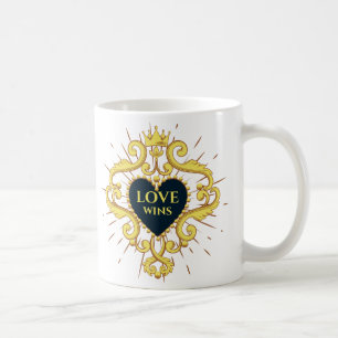 Taza De Café El amor gana el marco de San Valentín de la corona