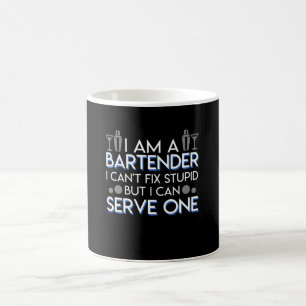 Taza De Café El arreglo del canto del camarero estúpido puede