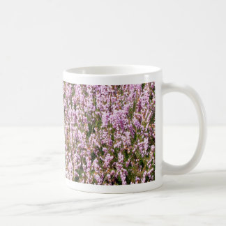 Taza De Café El brezo florece hermosa vista