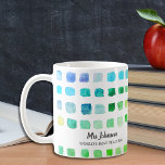 Taza De Café El café verde personalizado del profesor<br><div class="desc">Esta taza de café está decorada con una acuarela verde y turquesa y está dedicada al mejor profesor del mundo. Personalizable fácil. Para seguir editando, utilice la Herramienta de diseño para cambiar el tipo de letra, el tamaño de la fuente o el color. Porque creamos nuestra obra de arte no...</div>