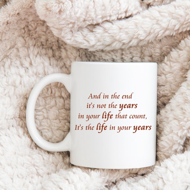 Taza De Café El cumpleaños dice café cups lema de felicidad (Subido por el creador)