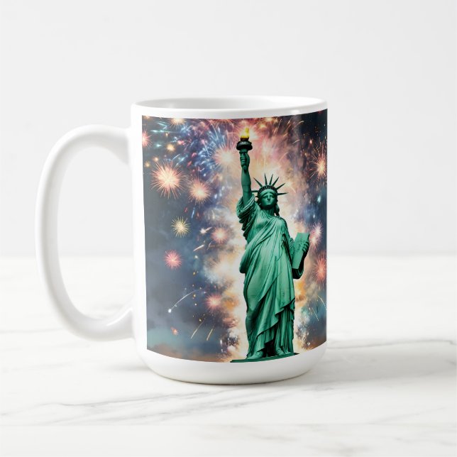 Taza De Café El Día de la Independencia de la Estatua de la Lib (Izquierda)
