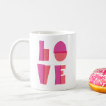 Taza De Café El día de San Valentín de tipografía de amor moder<br><div class="desc">Un tazón El día de San Valentín moderno,  caprichoso y lindo con una tipografía grande y rosa brillante de LOVE hecha de bloques. Este es un gran regalo El día de San Valentín para una novia de esposa que ama la tipografía o el diseño gráfico.</div>