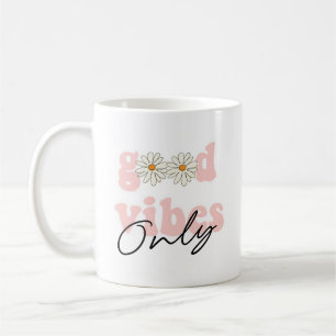Taza De Café El eslogan hippie de los 70 solo es buena vibració