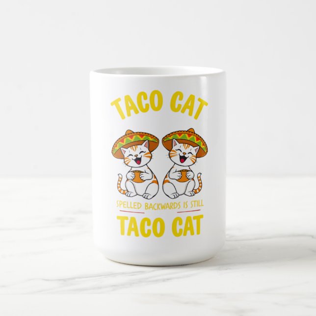 Taza De Café El gato taco que se lanza hacia atrás sigue siendo (Centro)