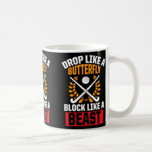 Taza De Café El Hockey De Campo Cae Como Un Bloque De Mariposas