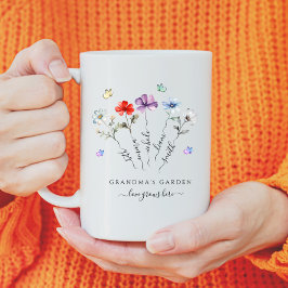 Taza De Café El jardín de la abuela con nietos nombra flores si