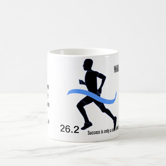 Taza De Café El maratón Blue Ribbon de los hombres (Centro)