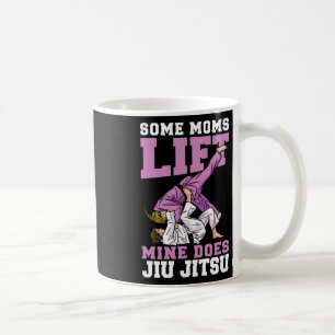 Taza De Café El Mío De Levantamiento De Algunas Mamás Hace Un M