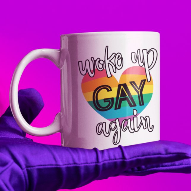 Taza De Café El orgullo lgbt divertido y auto-irónico despertó  (Subido por el creador)