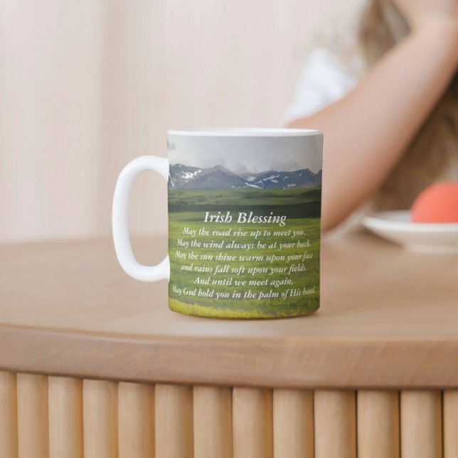 Taza De Café El paisaje irlandés del Valle Verde (In Situ Table)