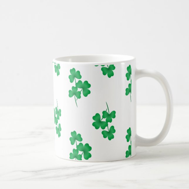 Taza De Café El personalizado del Día de San Patricio chamaco (Derecha)