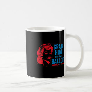 Taza De Café Él Por La Cédula De Votación Graciosa Kamala Harri